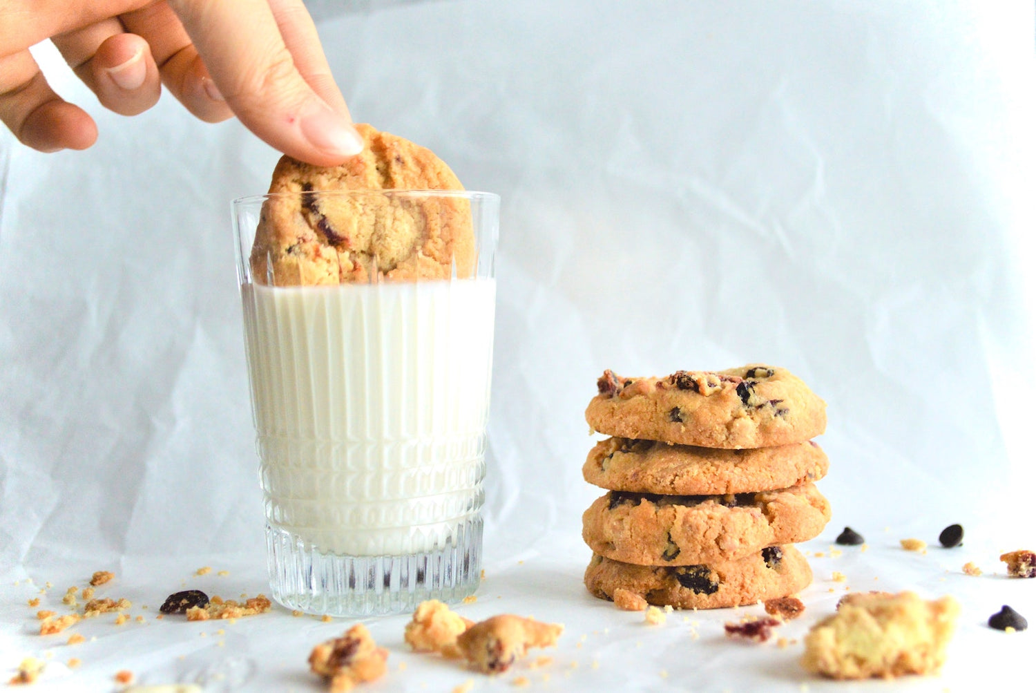 Image of LĒVO's chocolate chip cookies without brown sugar recipe.