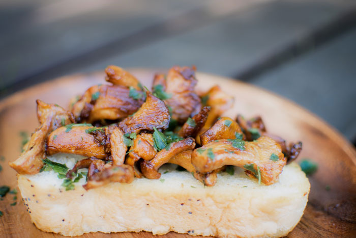Infused Mushroom Thyme Bruschetta Recipe