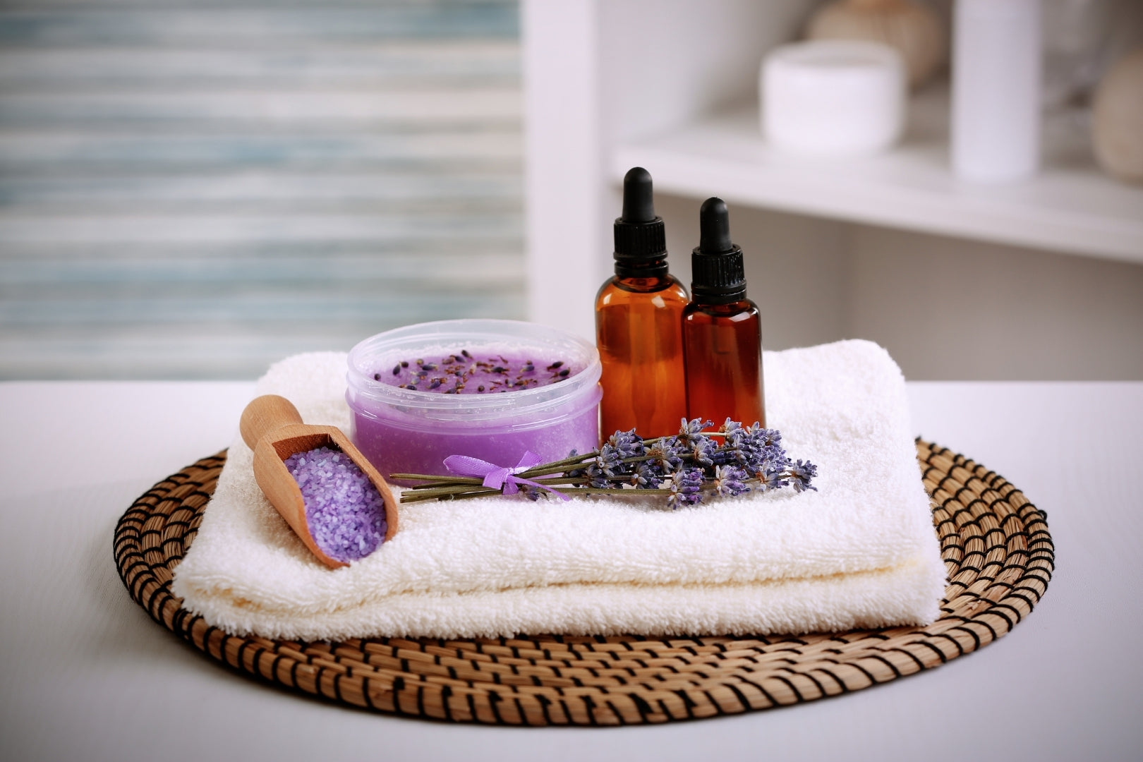 Image of lavender bath scrub recipe from LĒVO.