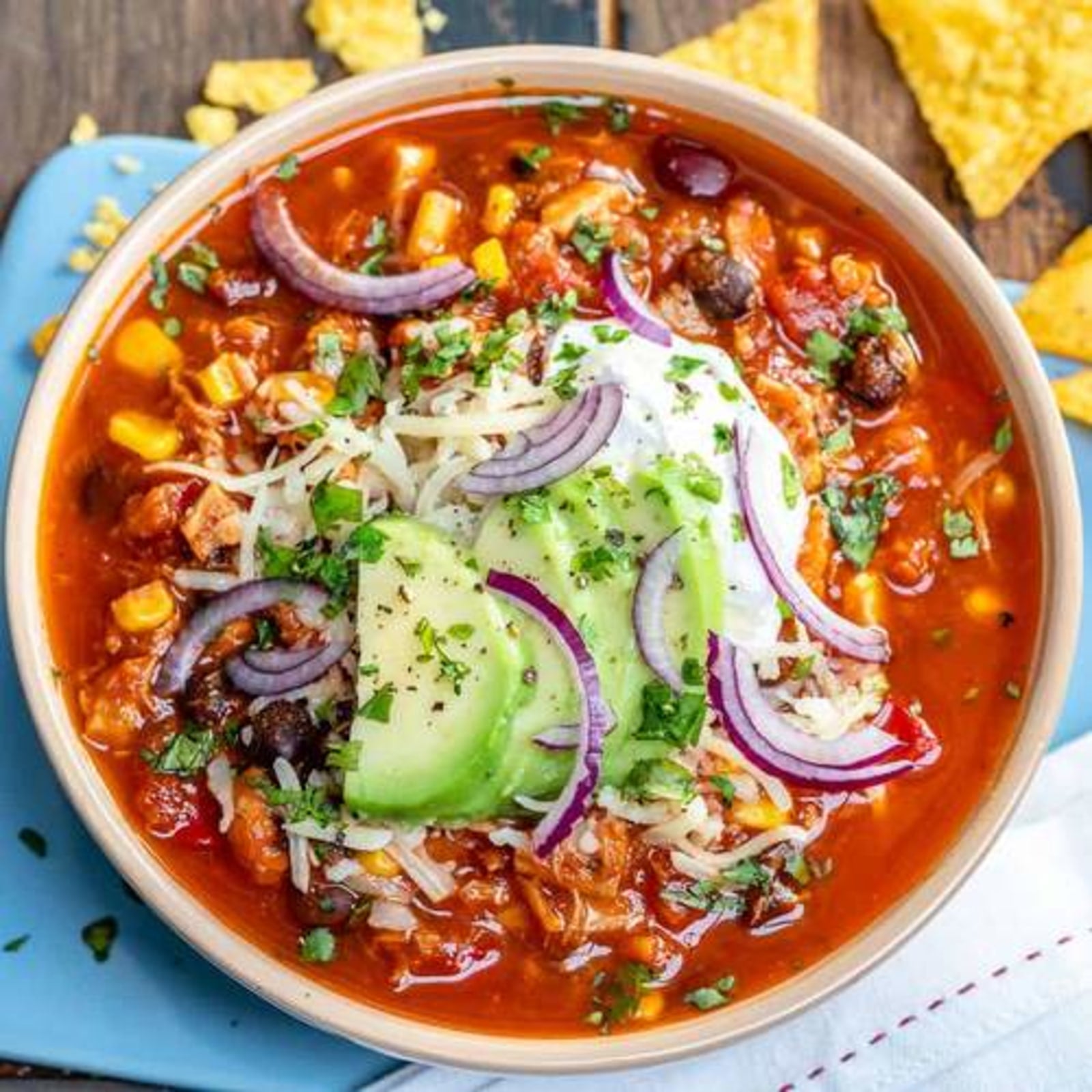 Image of the best recipe for chicken chili by LĒVO.