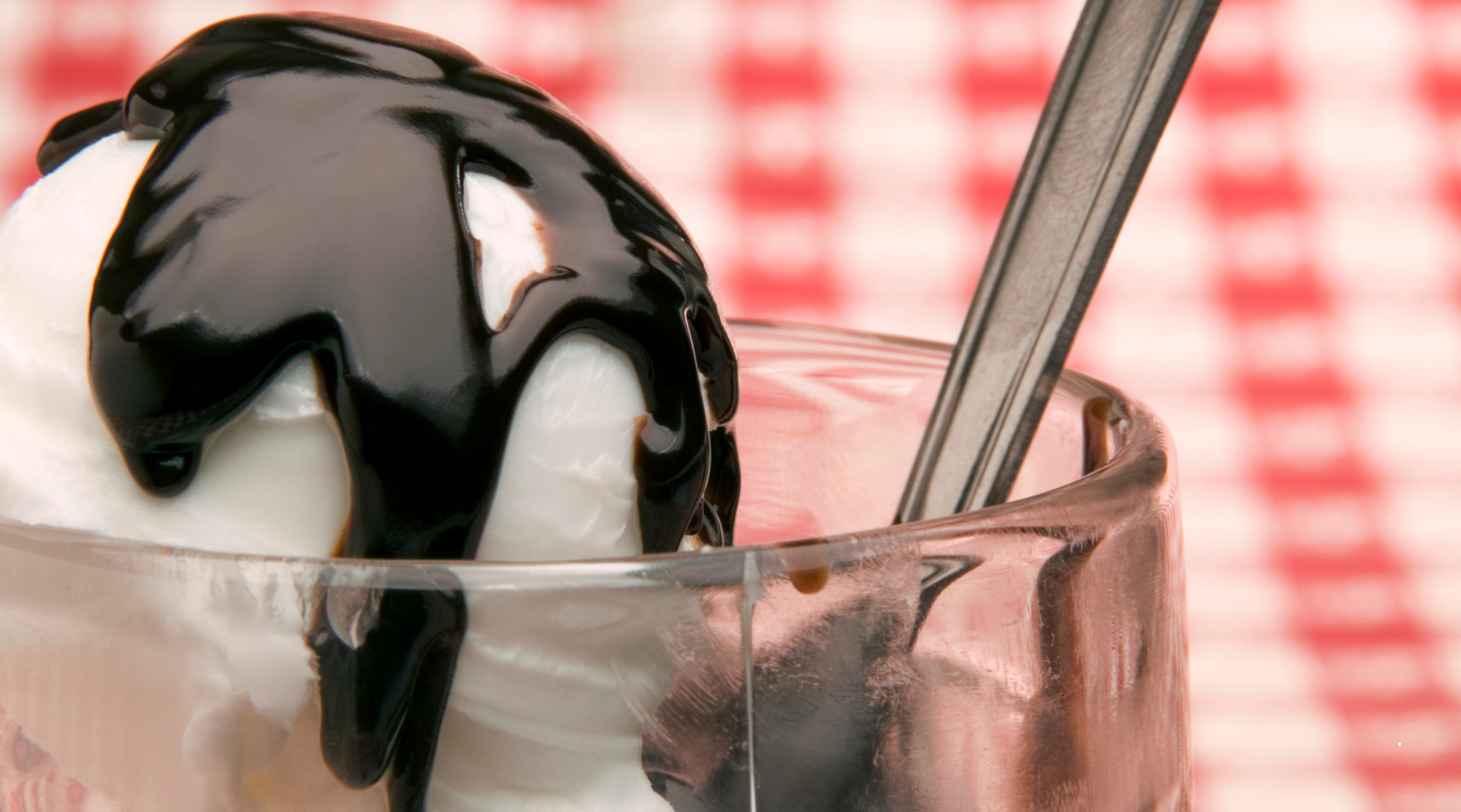 Vanilla-Infused Hot Fudge Sauce