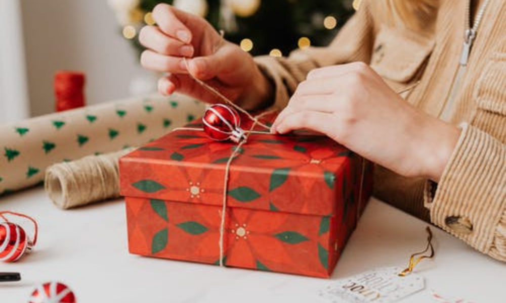 DIY holiday gifts made with LĒVO infusions, for homemade Christmas gifts