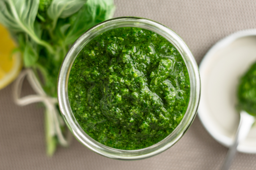 Image of LEVO's kale walnut pesto recipe.