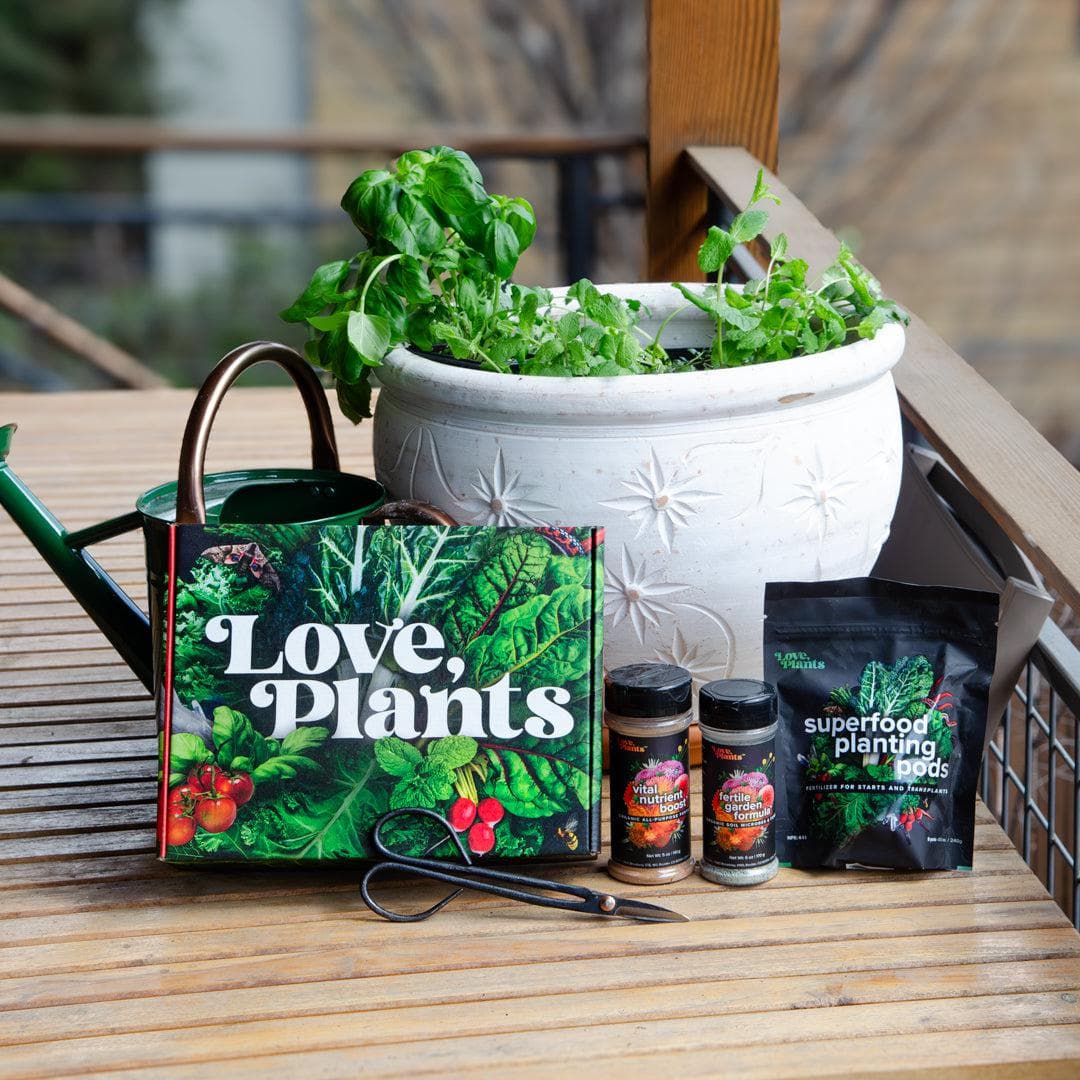 Abundant Harvest Gardening Kit