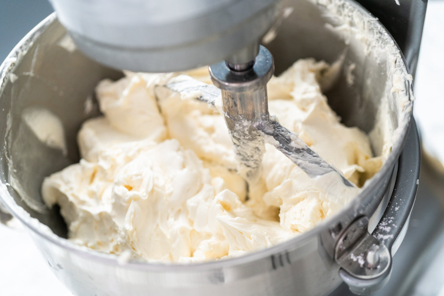 The Ultimate Icing Recipe: Perfect for Cakes and Cupcakes