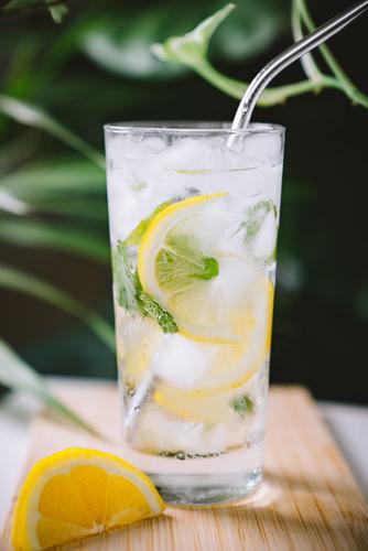 Image of LEVO's lemonade recipe with honey and ginger. 