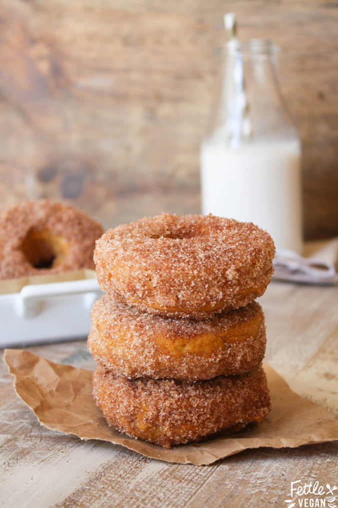 Fall Treats: Baked Pumpkin Cinnamon Sugar Donuts