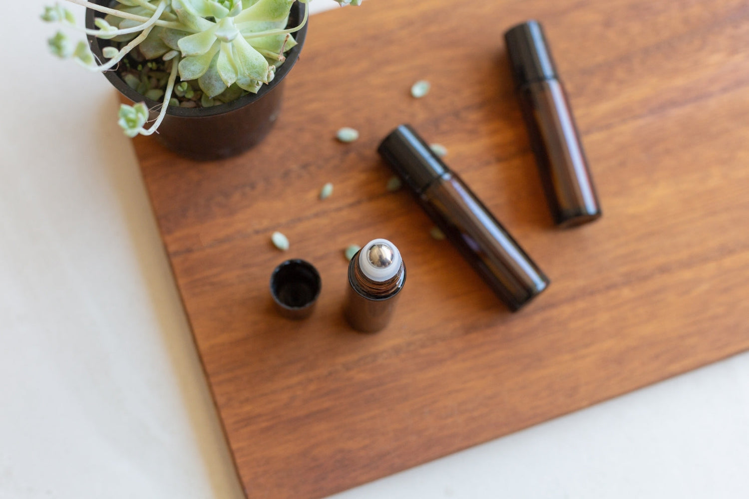 How to make essential oil rollerballs with LEVO.