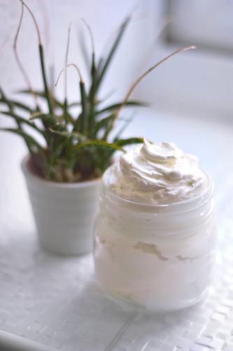 Image of LEVO's diy body butter recipe. 