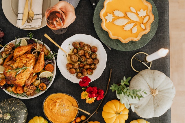 Best infused Thanksgiving recipes to make with special herb infused oil or butter. Use LEVO to elevate thanksgiving this year.