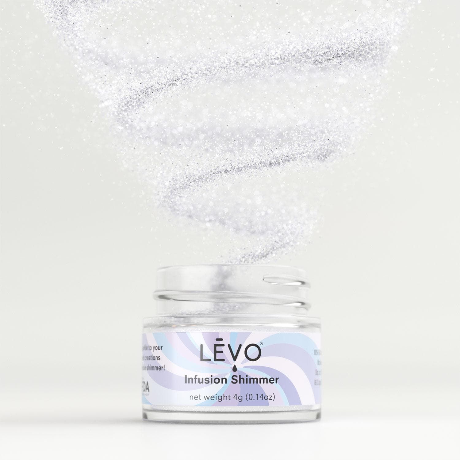 Make your drinks and potions shimmer with LEVO edible infusion shimmer.